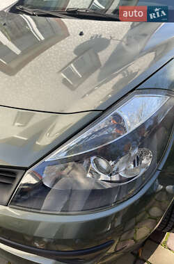 Универсал Renault Clio 2009 в 