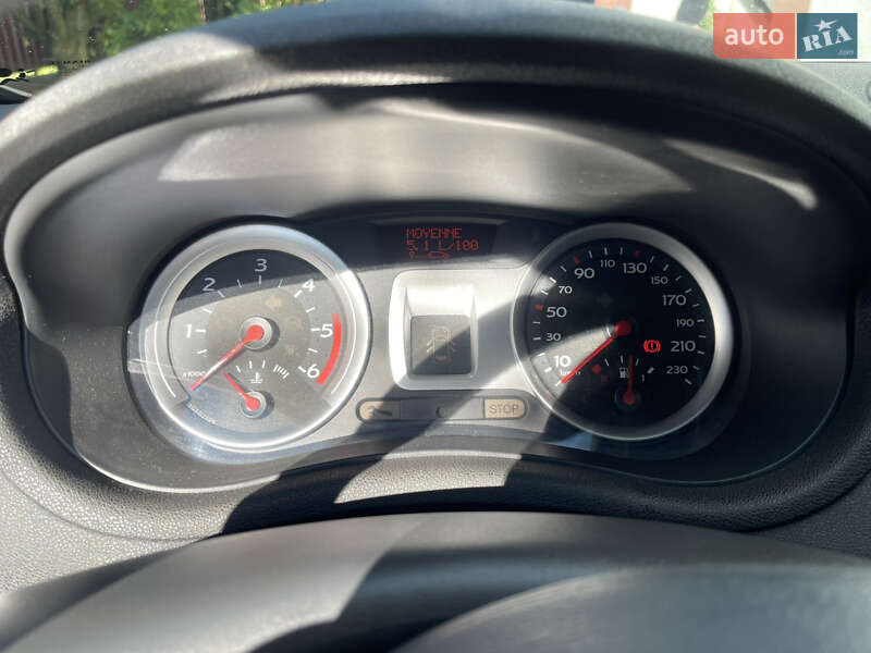 Универсал Renault Clio 2009 в Тернополе