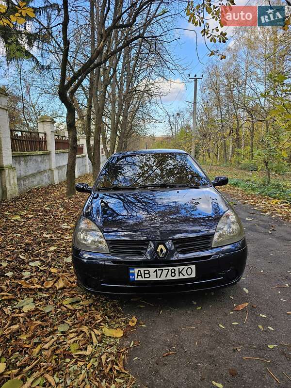Хэтчбек Renault Clio 2004 в Виннице