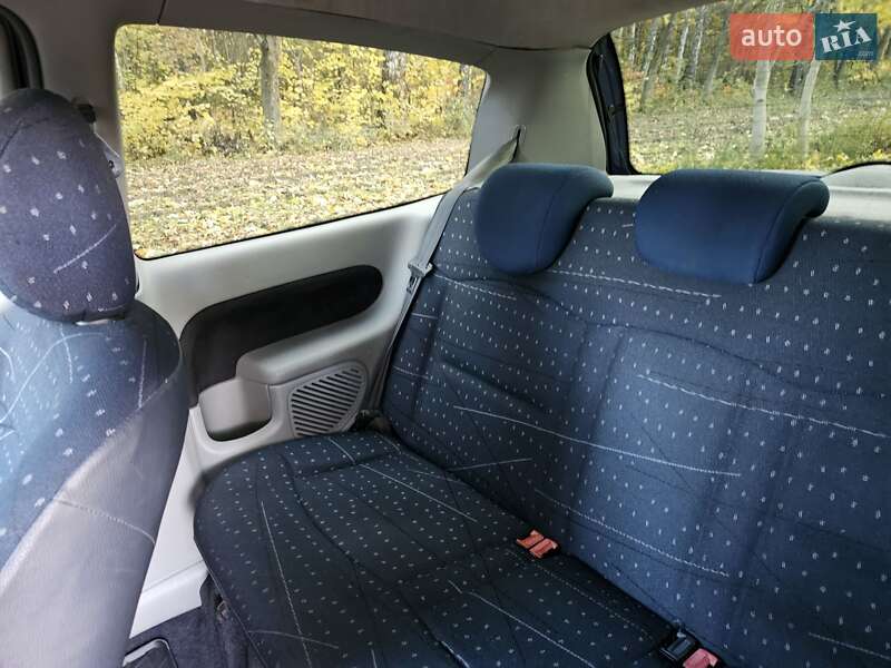 Хэтчбек Renault Clio 2004 в Виннице