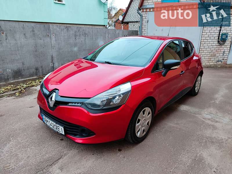 Хэтчбек Renault Clio 2016 в Житомире