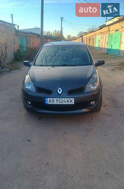 Хетчбек Renault Clio 2005 в Калинівці