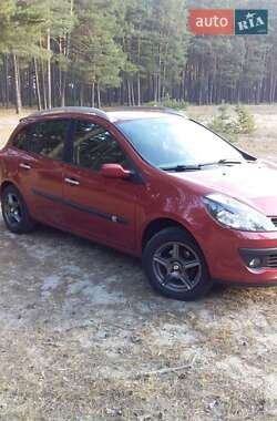 Універсал Renault Clio 2008 в Лебедині