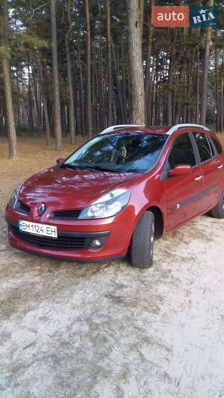 Універсал Renault Clio 2008 в Лебедині