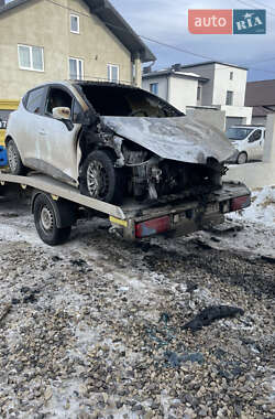 Хэтчбек Renault Clio 2014 в  фото 2 Хэтчбек Renault Clio 2014 в