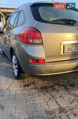 Универсал Renault Clio 2009 в Львове