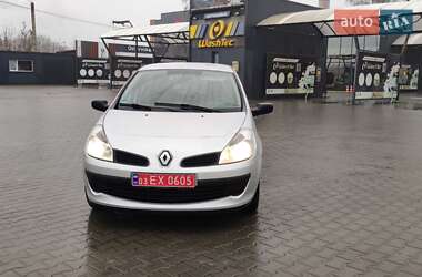 Хетчбек Renault Clio 2006 в Чернівцях