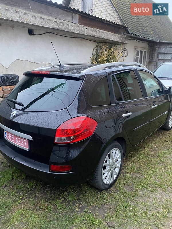 Универсал Renault Clio 2010 в Ровно фото 4 Универсал Renault Clio 2010 в Ровно
