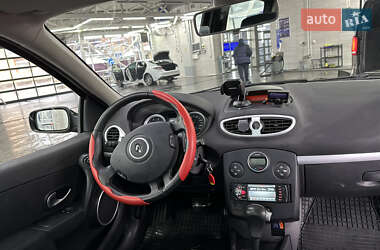 Хетчбек Renault Clio 2005 в Луцьку