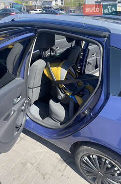 Универсал Renault Clio 2009 в 