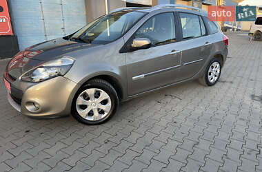 Универсал Renault Clio 2009 в 