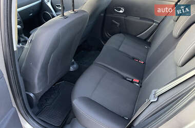 Универсал Renault Clio 2009 в 