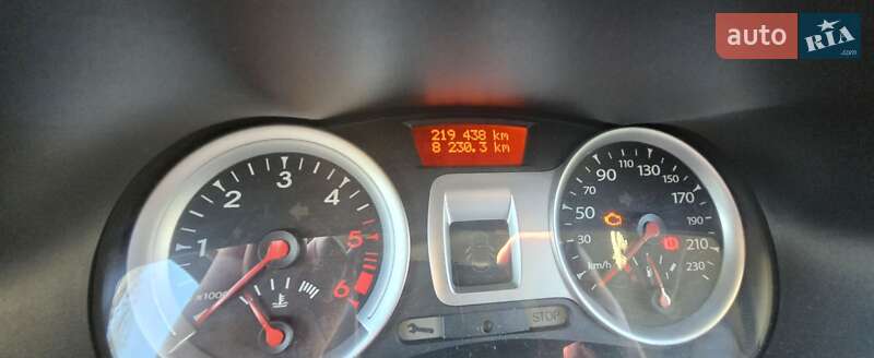 Универсал Renault Clio 2009 в Николаеве фото 20 Универсал Renault Clio 2009 в Николаеве
