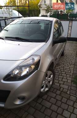 Хэтчбек Renault Clio 2010 в Тернополе