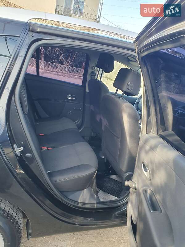 Универсал Renault Clio 2009 в Одессе