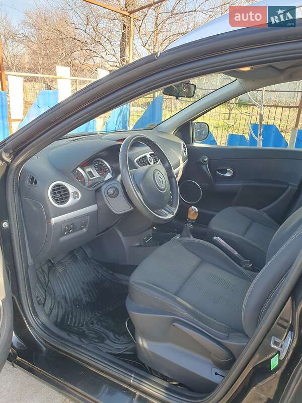 Универсал Renault Clio 2009 в Одессе