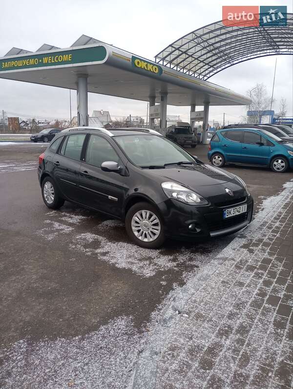 Універсал Renault Clio 2010 в Києві