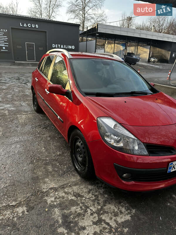 Универсал Renault Clio 2008 в Киеве