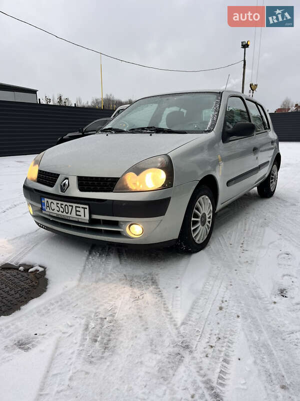 Хэтчбек Renault Clio 2003 в Луцке