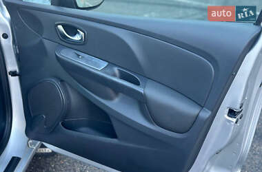 Универсал Renault Clio 2016 в 
