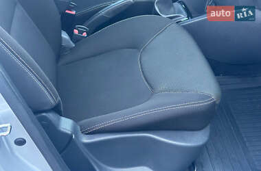 Универсал Renault Clio 2016 в 