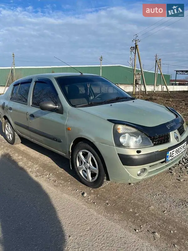 Renault Clio 2003