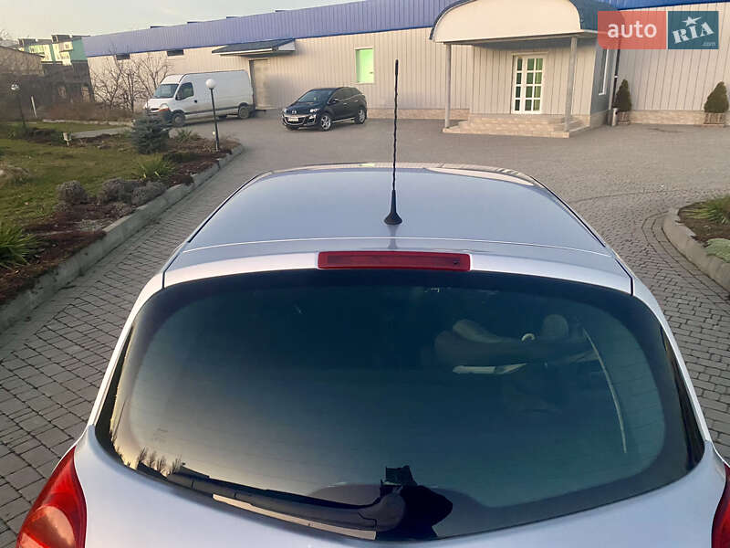 Хэтчбек Renault Clio 2007 в Каменец-Подольском