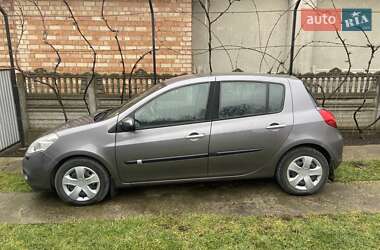 Хетчбек Renault Clio 2009 в Городенці