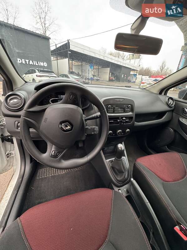 Хэтчбек Renault Clio 2013 в Киеве