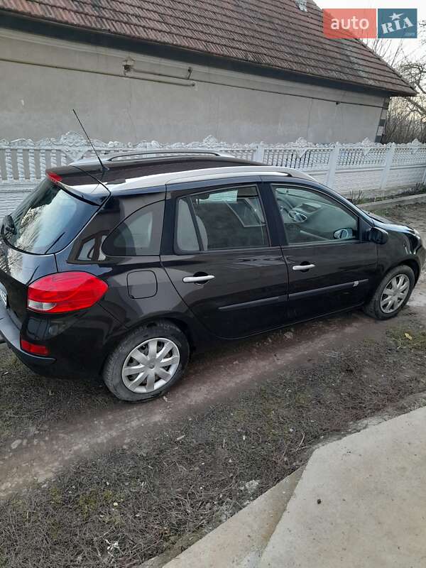 Універсал Renault Clio 2007 в Заліщиках