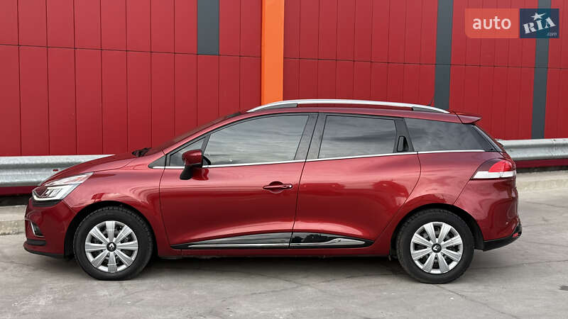Универсал Renault Clio 2016 в Киеве