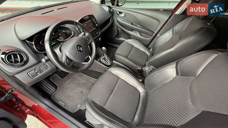 Универсал Renault Clio 2016 в Киеве