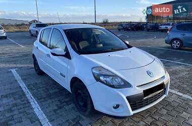 Хетчбек Renault Clio 2011 в Ужгороді