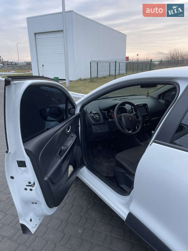 Хэтчбек Renault Clio 2013 в Ровно