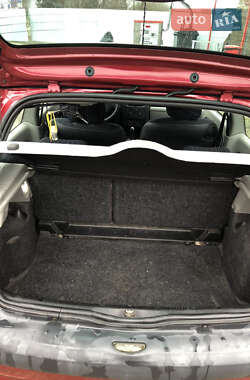 Хэтчбек Renault Clio 2003 в 