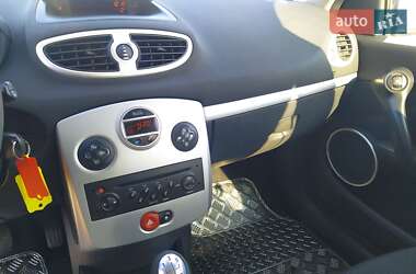Универсал Renault Clio 2008 в 