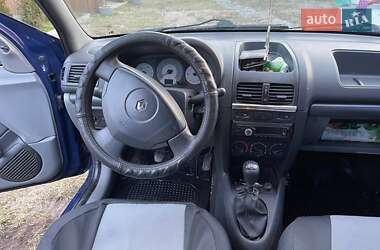 Седан Renault Clio 2006 в 