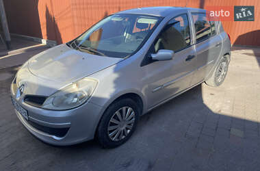 Хетчбек Renault Clio 2008 в Львові