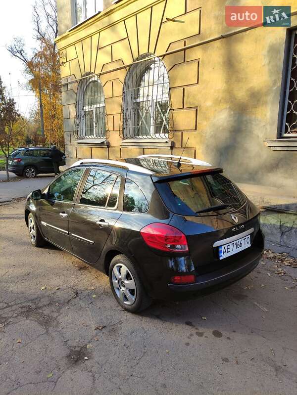 Универсал Renault Clio 2010 в Житомире