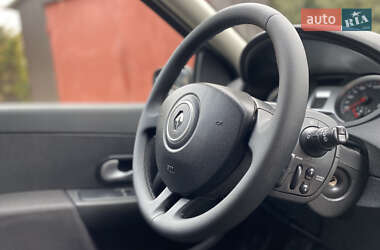 Універсал Renault Clio 2009 в Луцьку