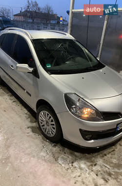 Хэтчбек Renault Clio 2008 в Костополе