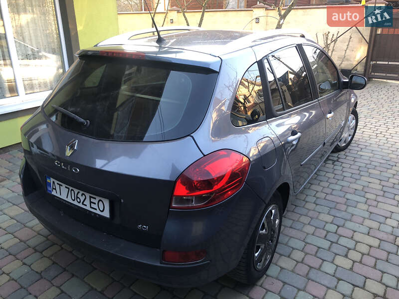 Хэтчбек Renault Clio 2011 в Ивано-Франковске