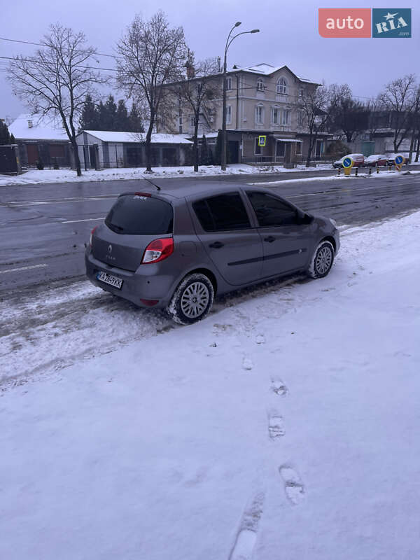 Хетчбек Renault Clio 2013 в Києві