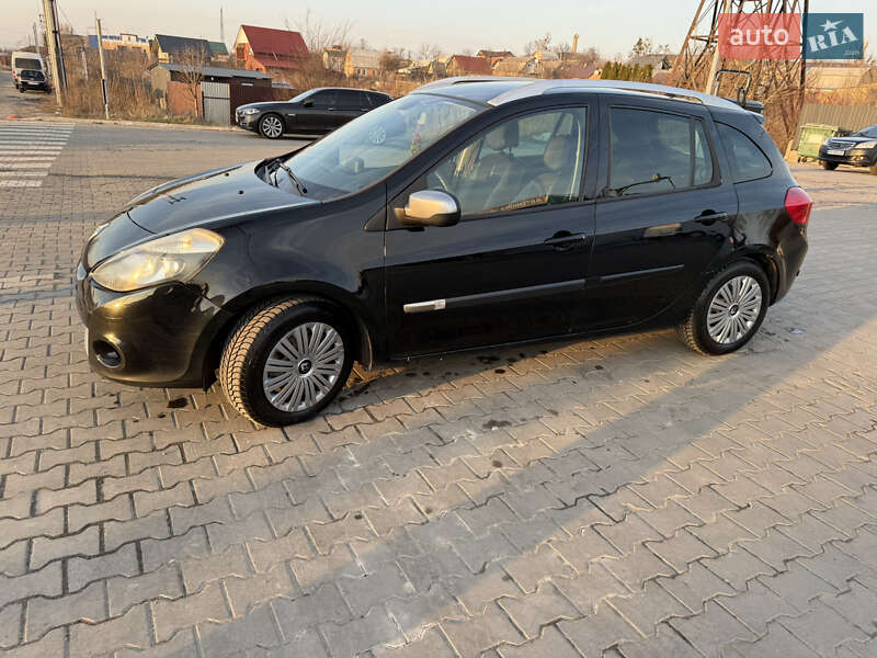 Универсал Renault Clio 2012 в Киеве