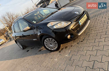 Универсал Renault Clio 2012 в 