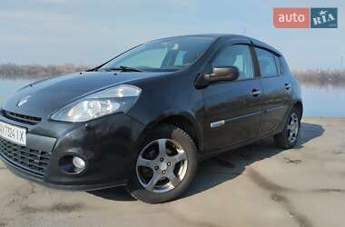 Хэтчбек Renault Clio 2009 в Днепре