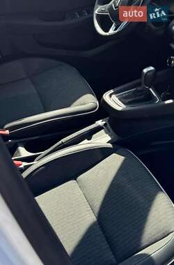 Хетчбек Renault Clio 2020 в 