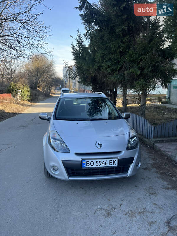 Универсал Renault Clio 2011 в 