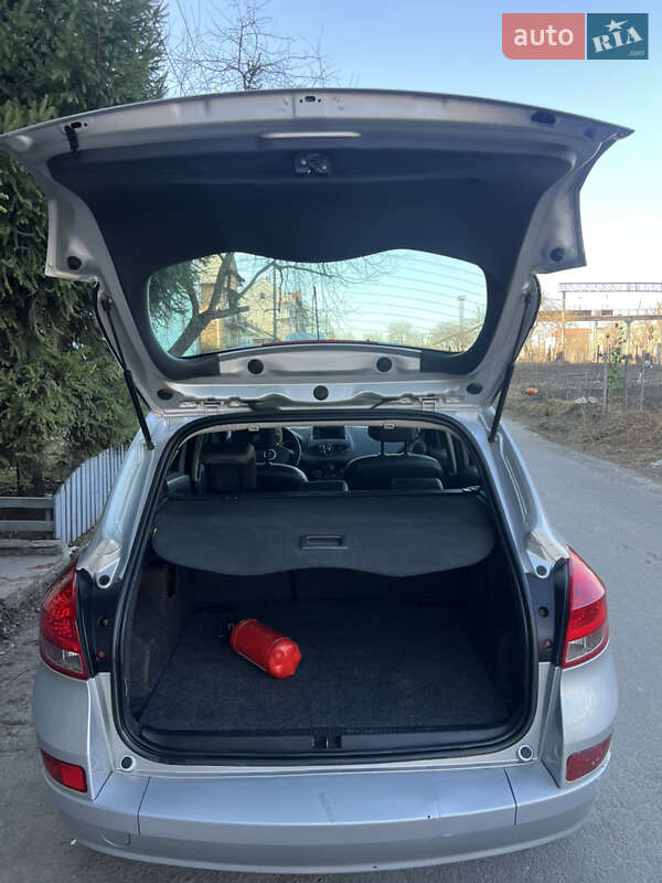 Універсал Renault Clio 2011 в Тернополі