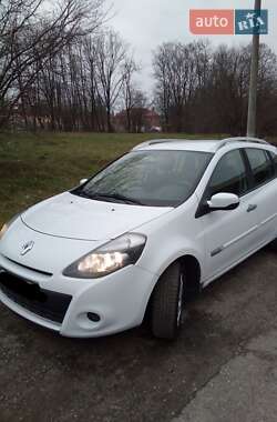 Універсал Renault Clio 2011 в Івано-Франківську